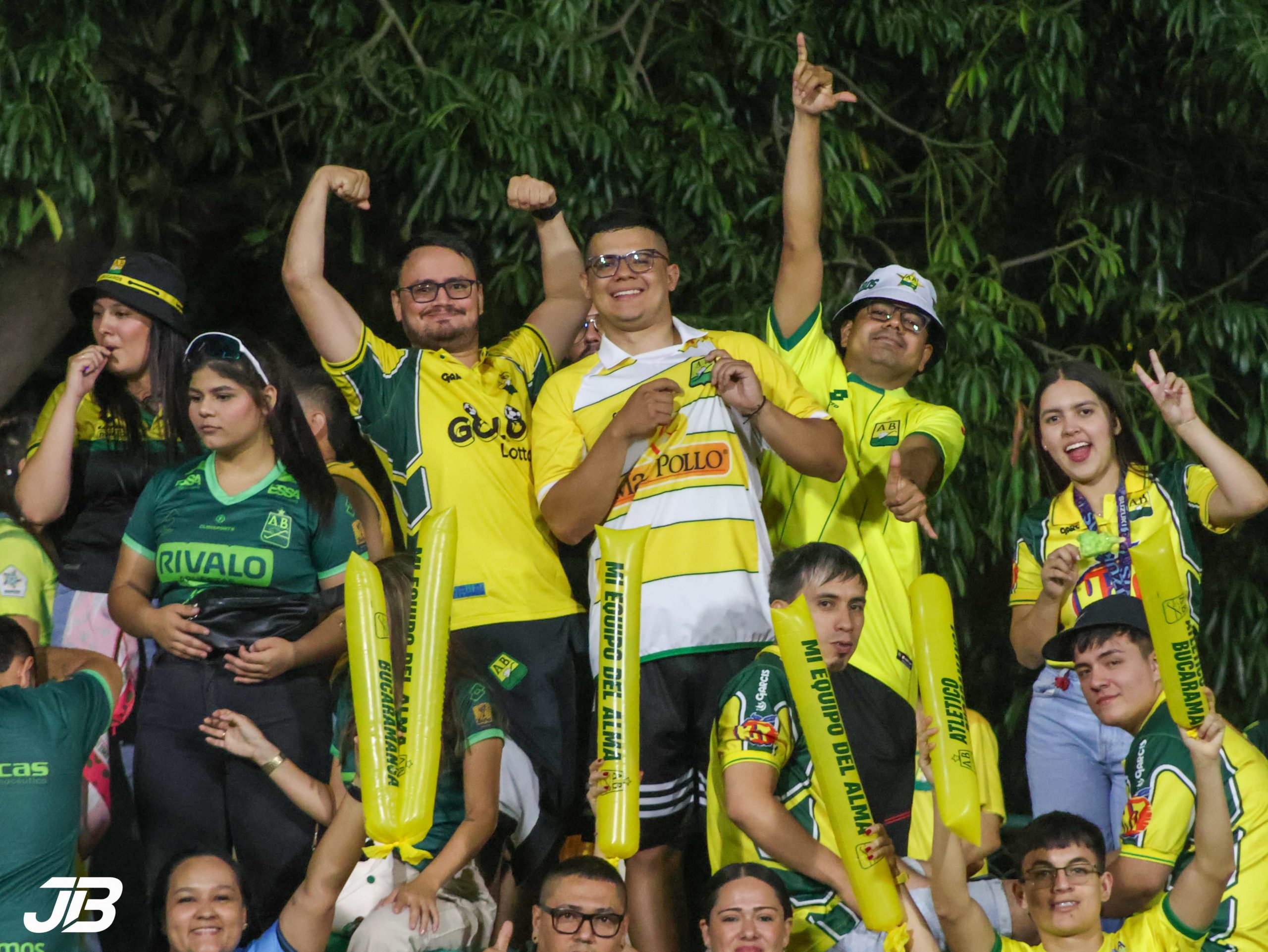 Fotos AB VS CD FULL HD (1)