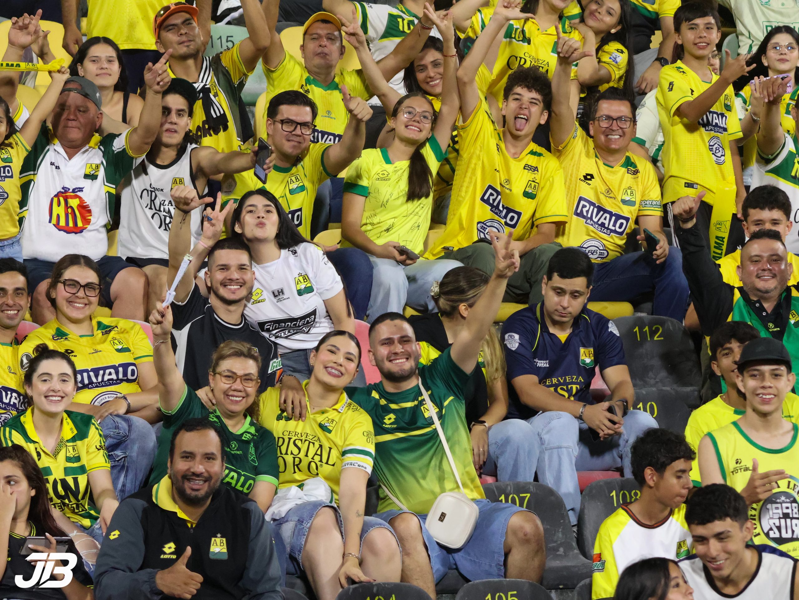 Fotos AB VS CD FULL HD (2)
