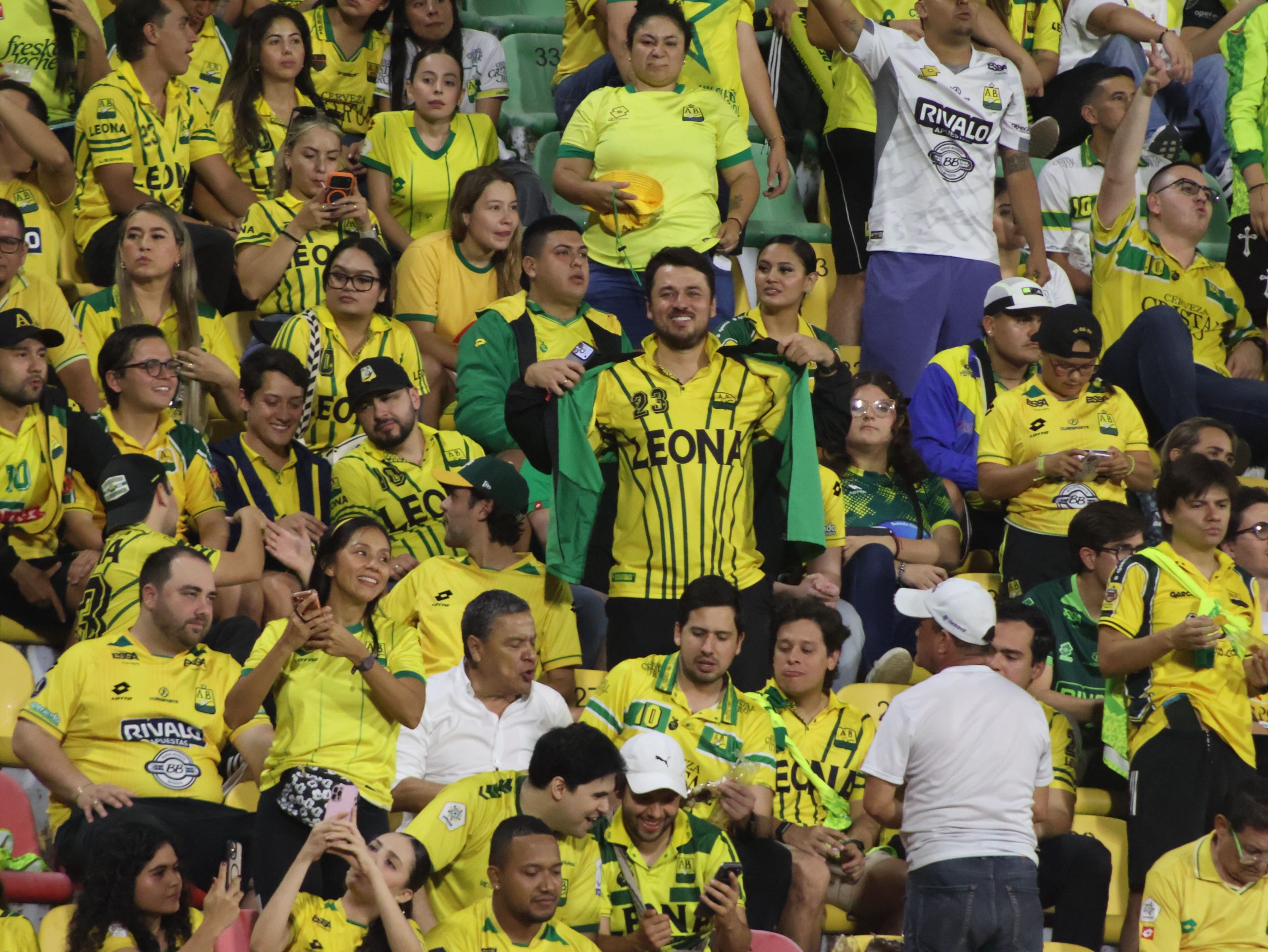 Hinchas AB vs CD (1)