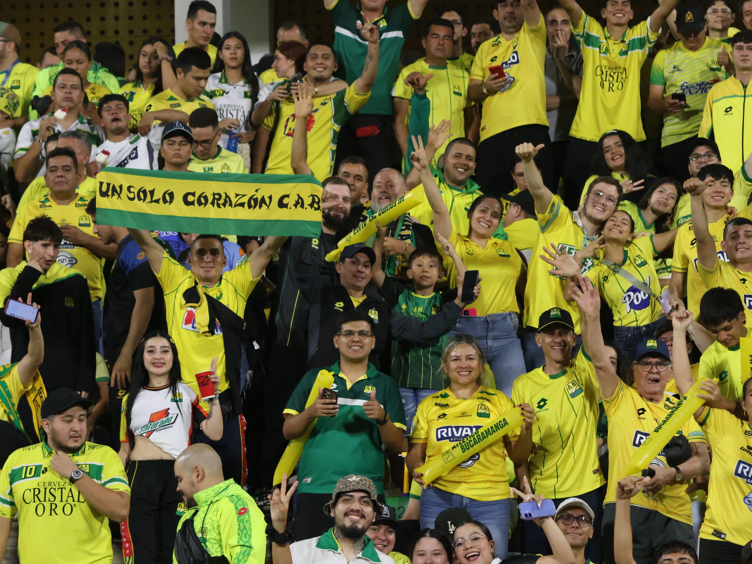 Hinchas AB vs CD (143)
