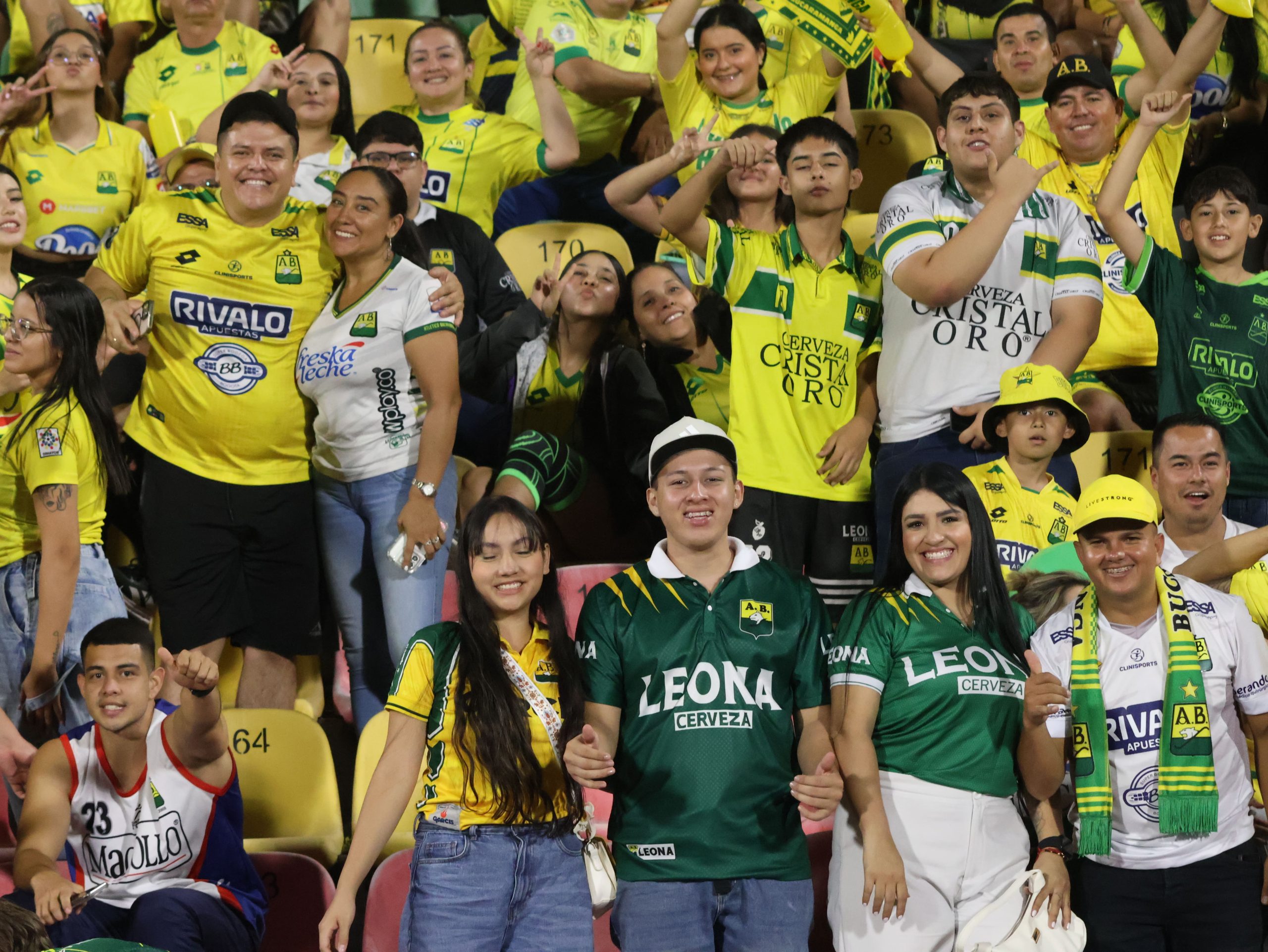 Hinchas AB vs CD (149)