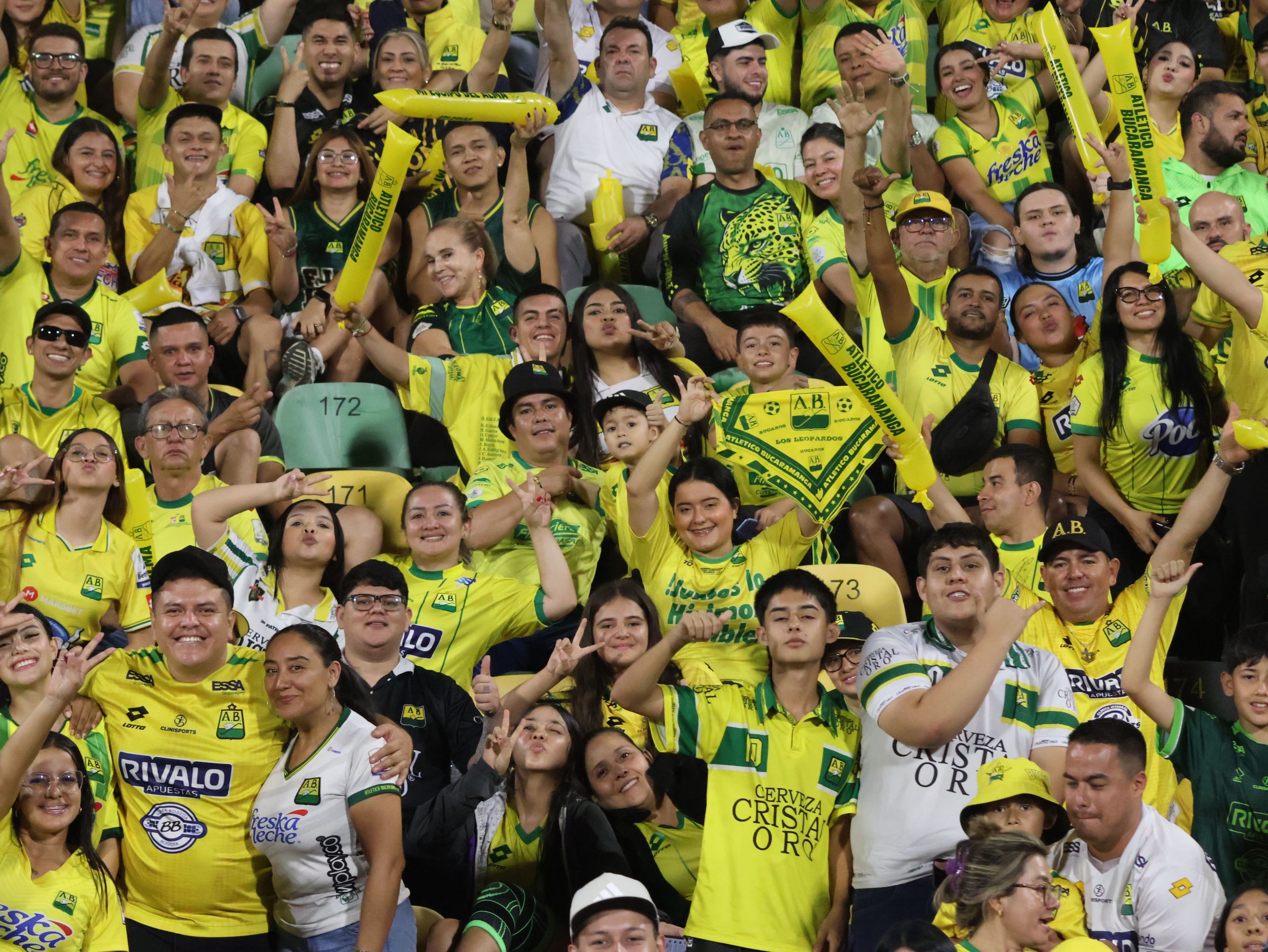 Hinchas AB vs CD (152)