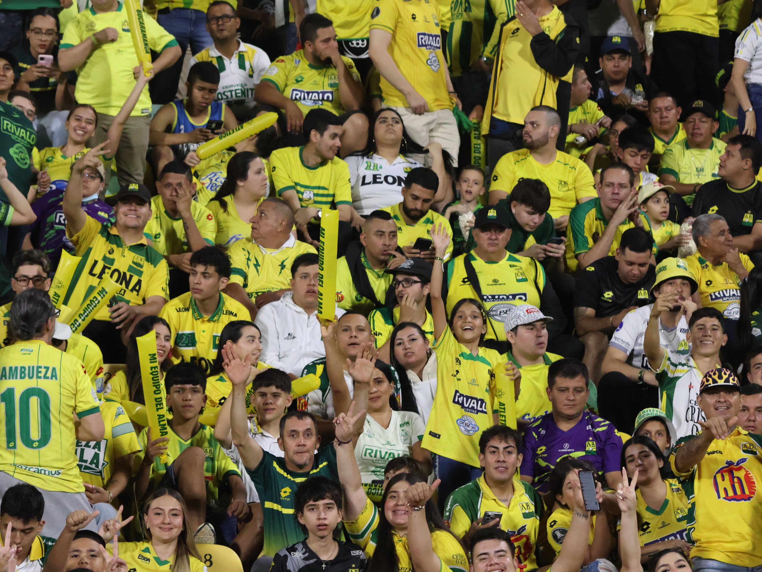 Hinchas AB vs CD (171)