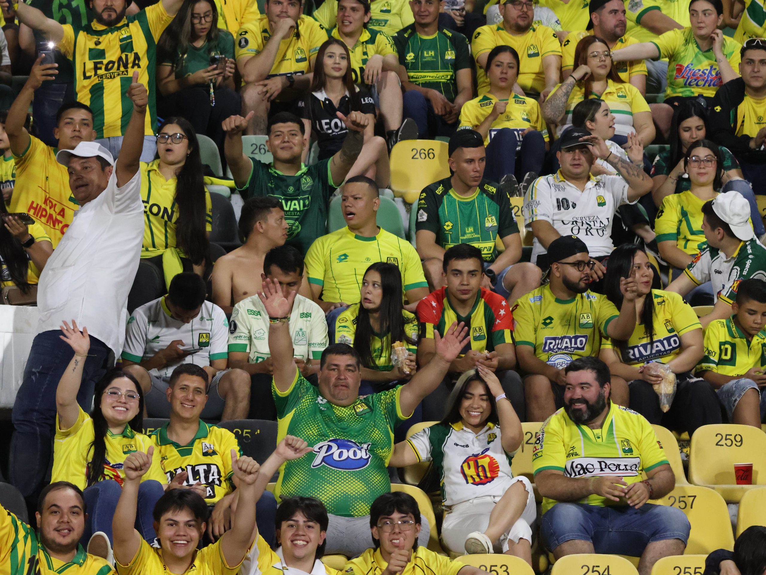 Hinchas AB vs CD (191)