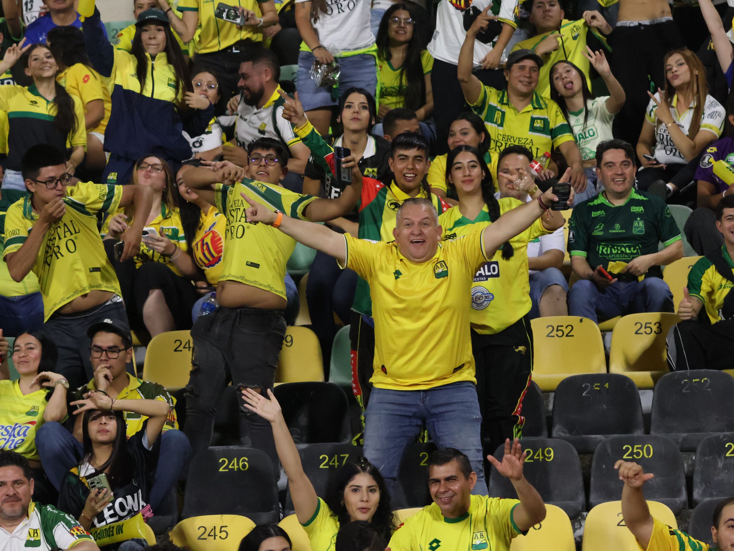 Hinchas AB vs CD (196)