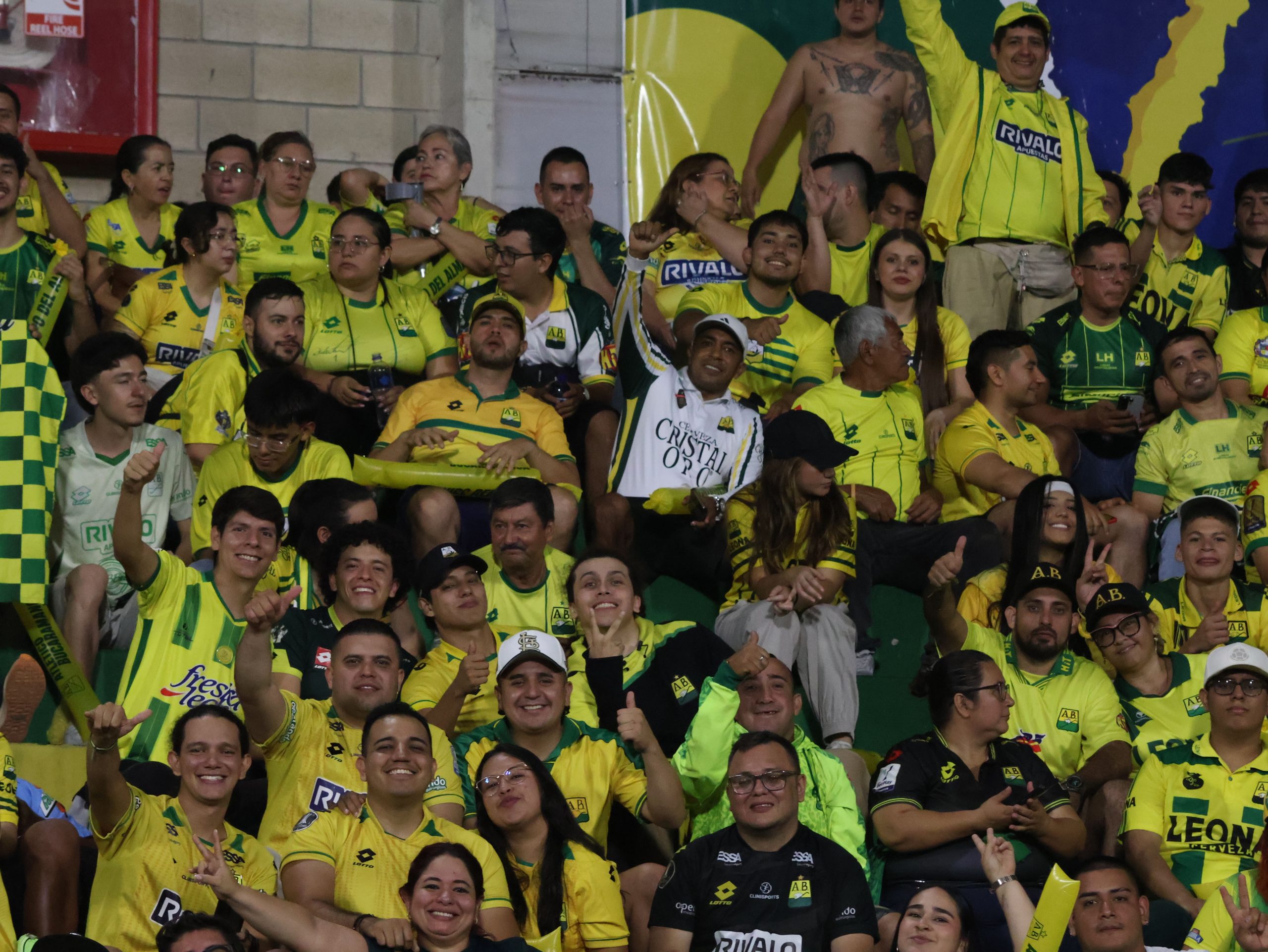 Hinchas AB vs CD (216)