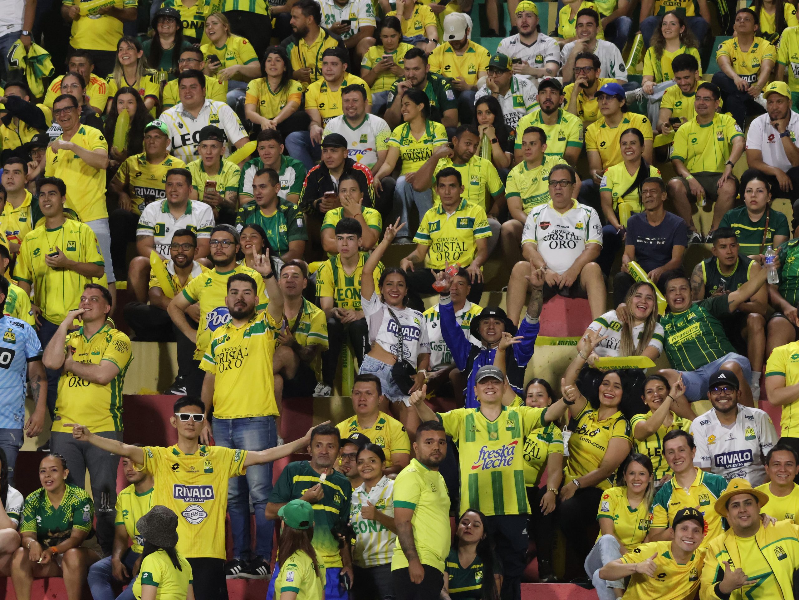 Hinchas AB vs CD (22)