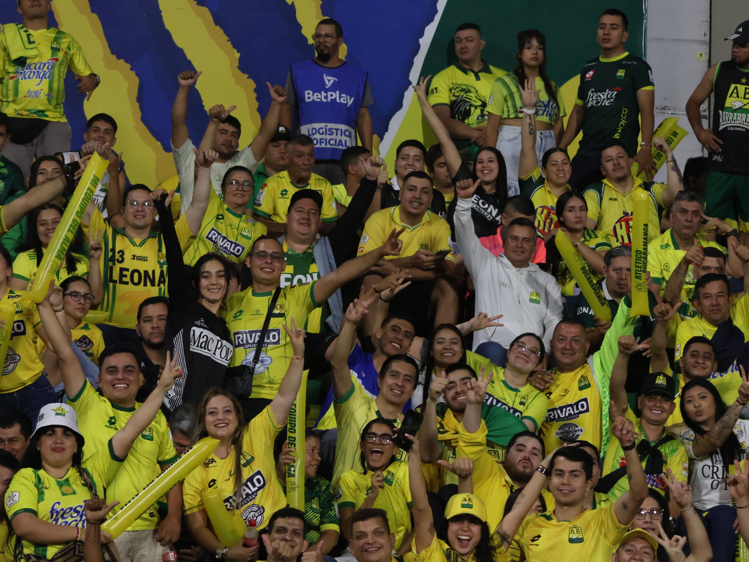 Hinchas AB vs CD (231)
