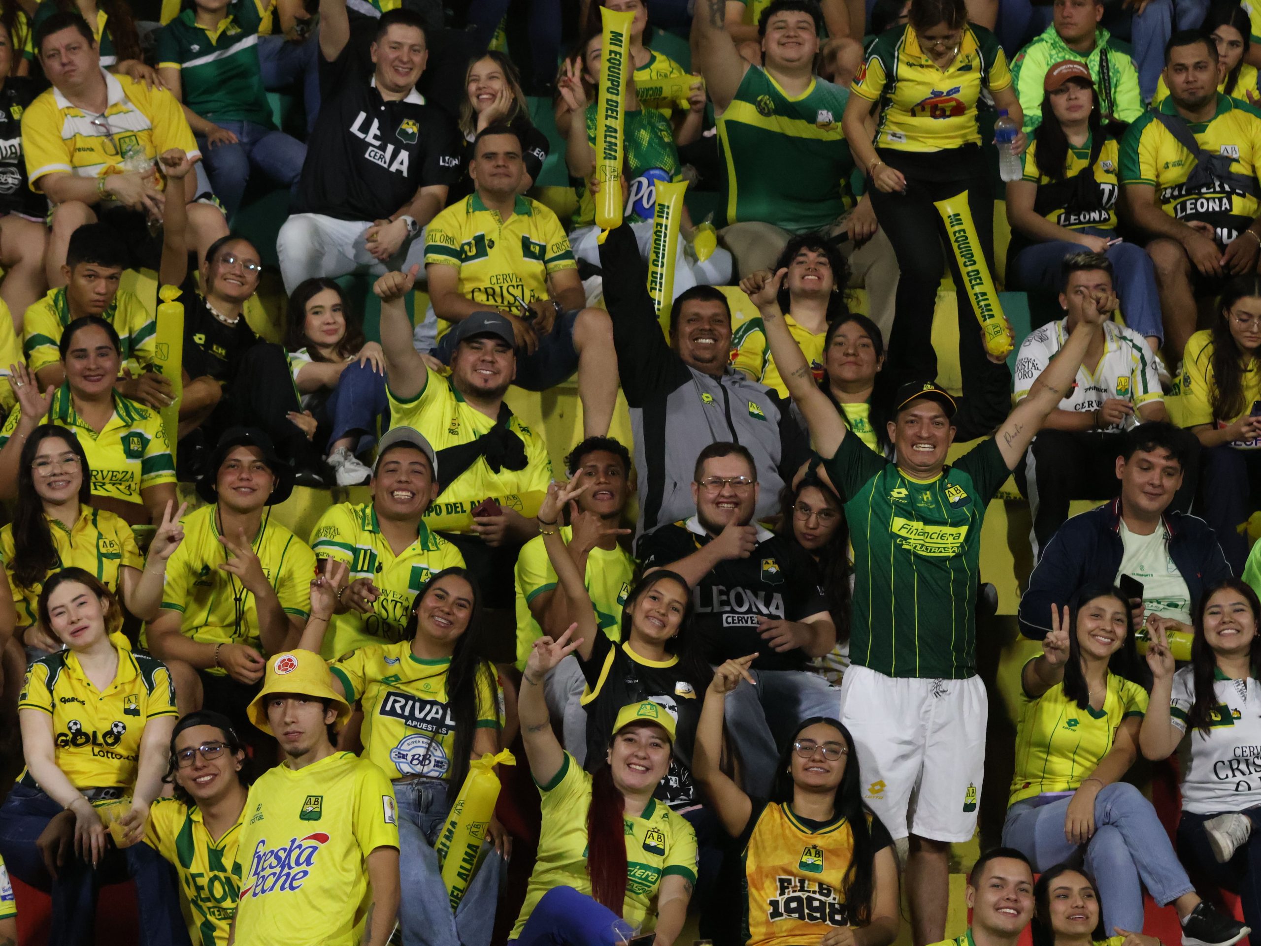 Hinchas AB vs CD (240)