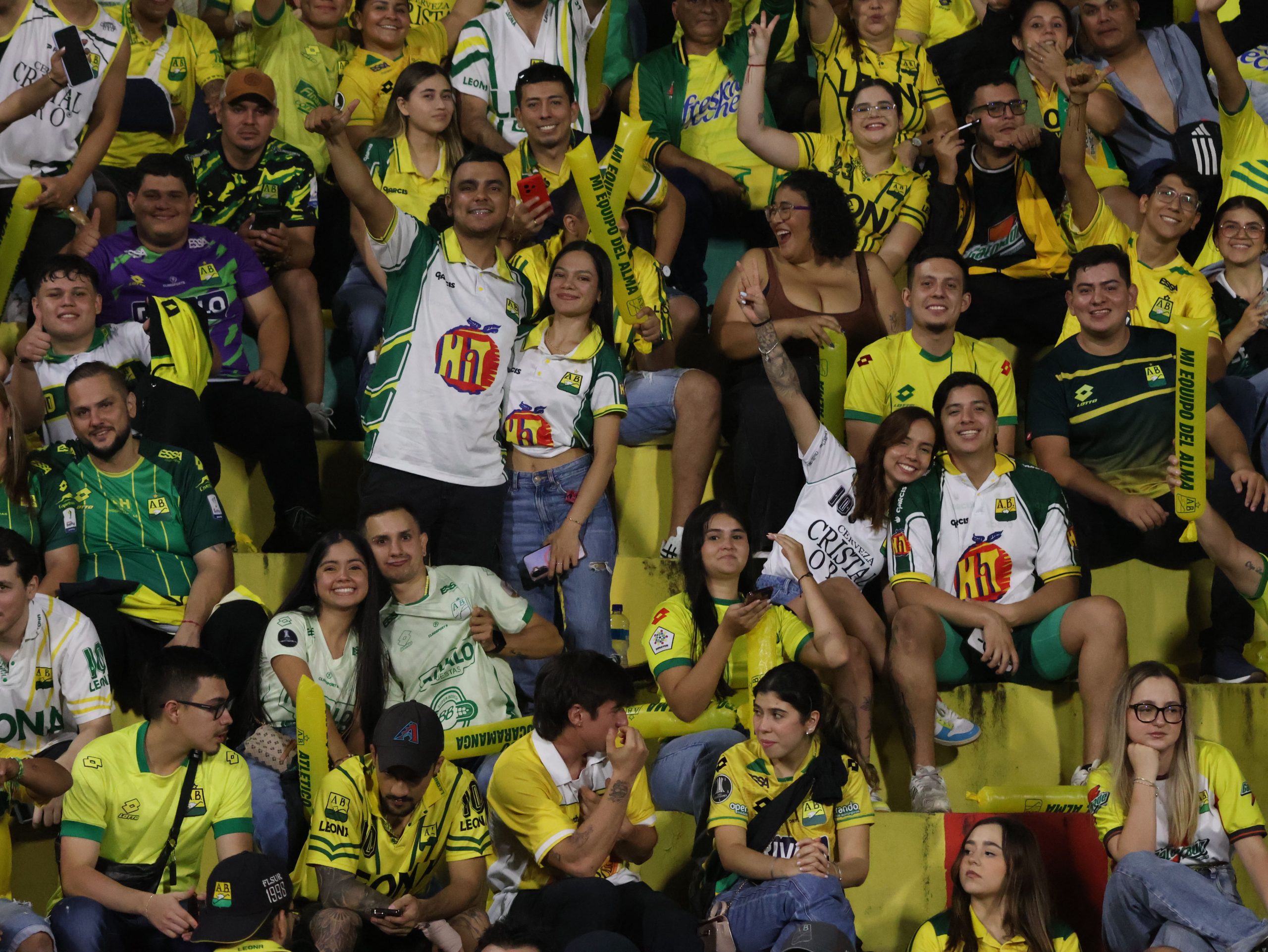 Hinchas AB vs CD (243)