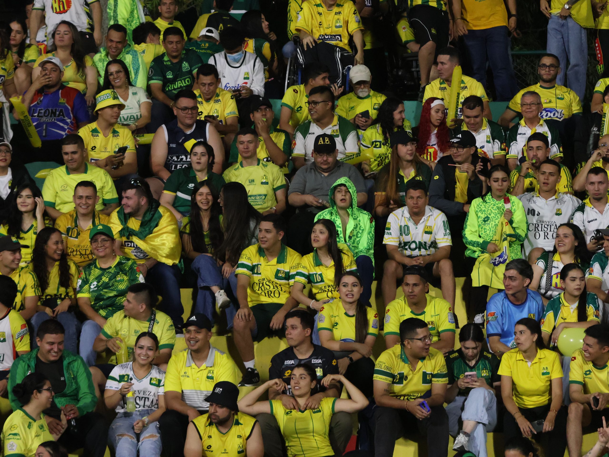 Hinchas AB vs CD (259)