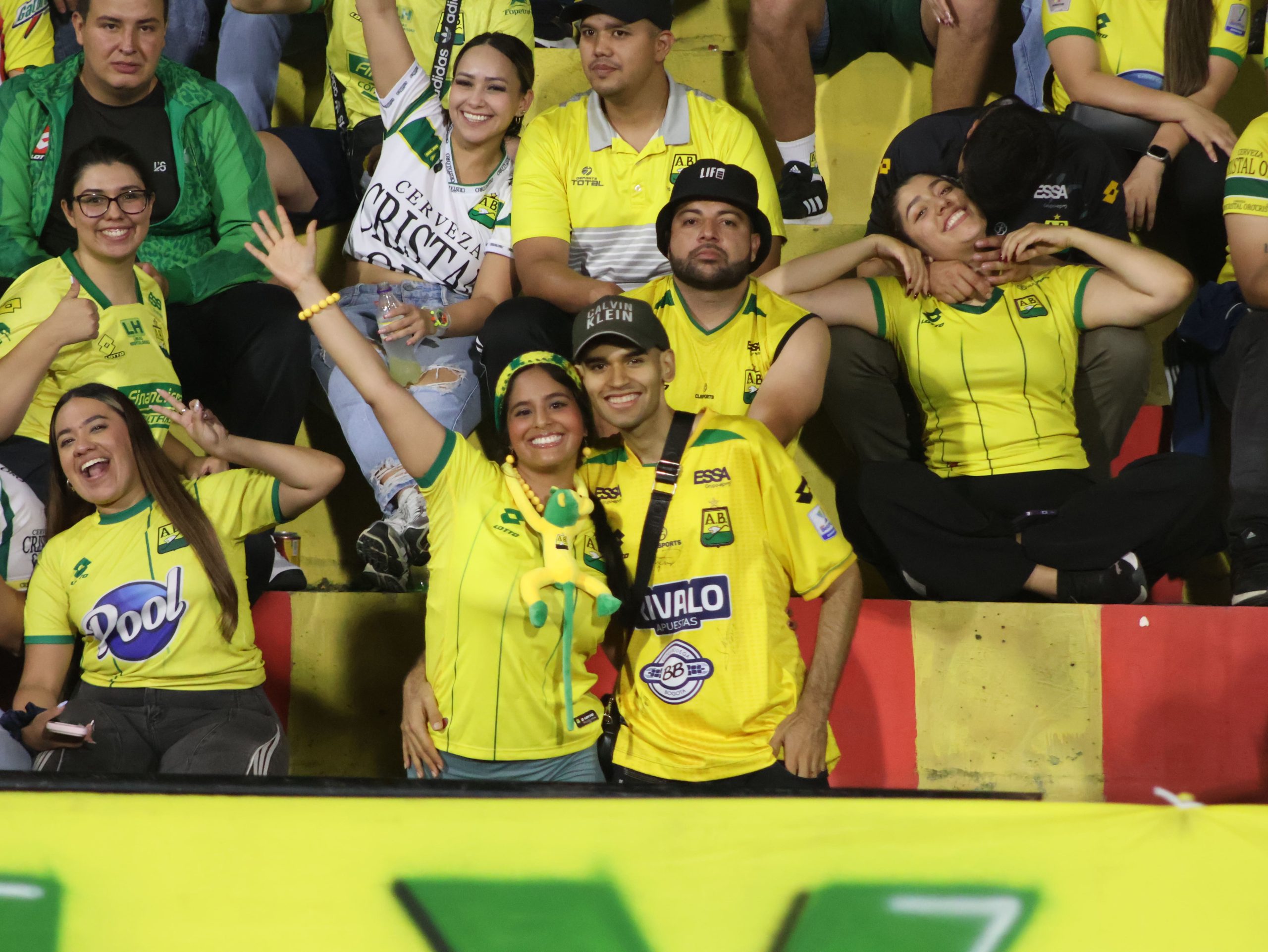 Hinchas AB vs CD (271)