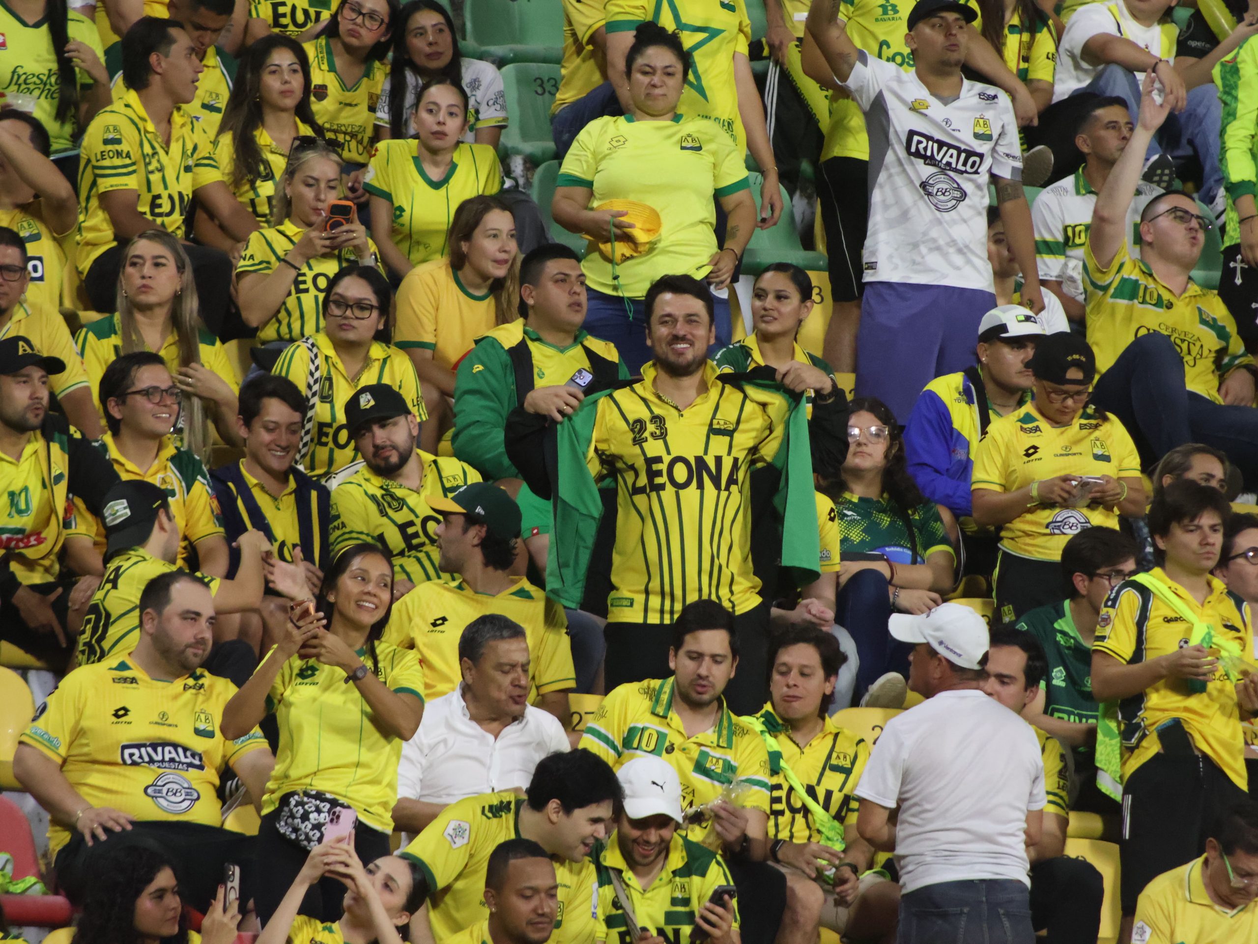 Hinchas AB vs CD (282)