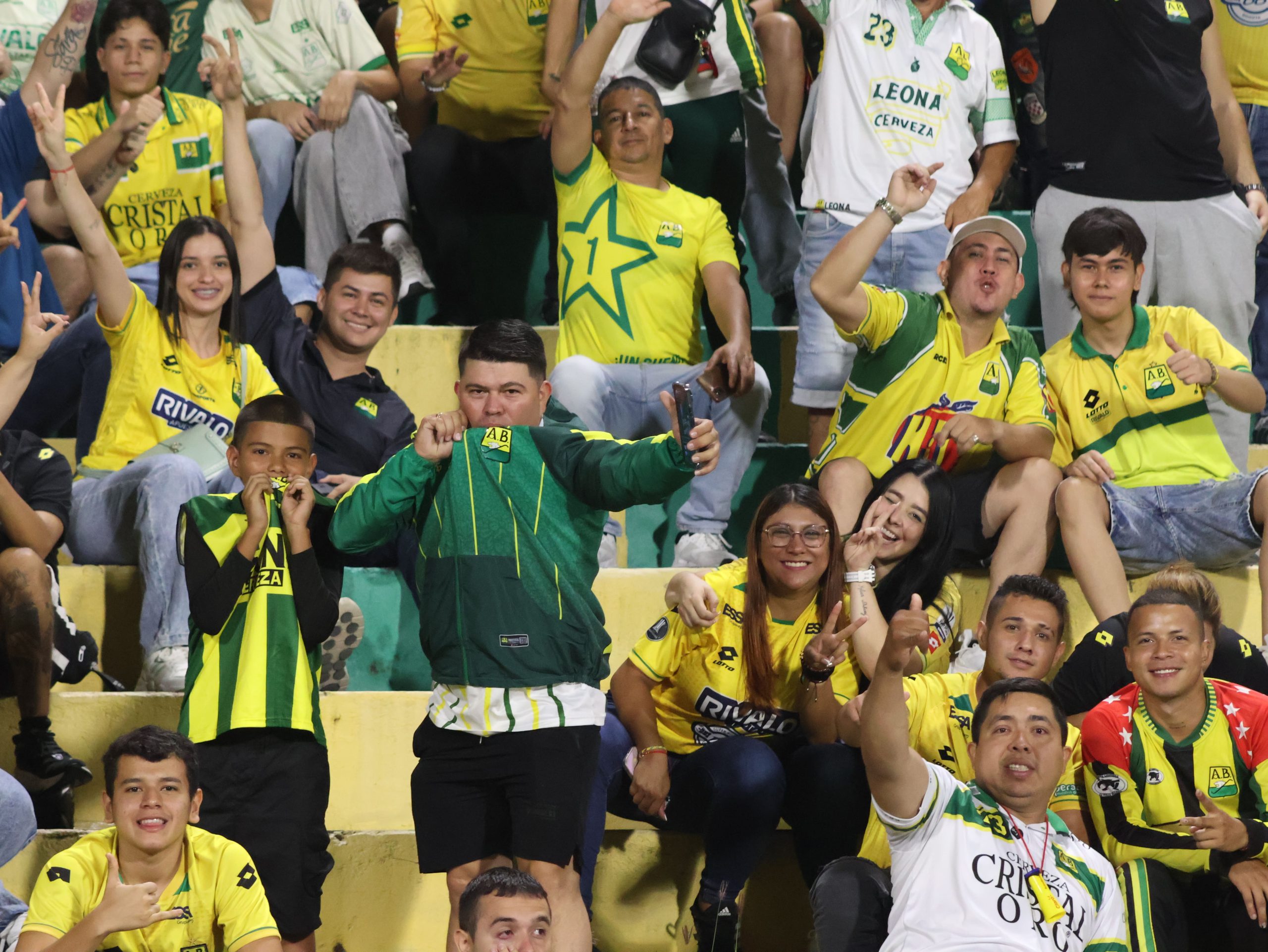 Hinchas AB vs CD (34)