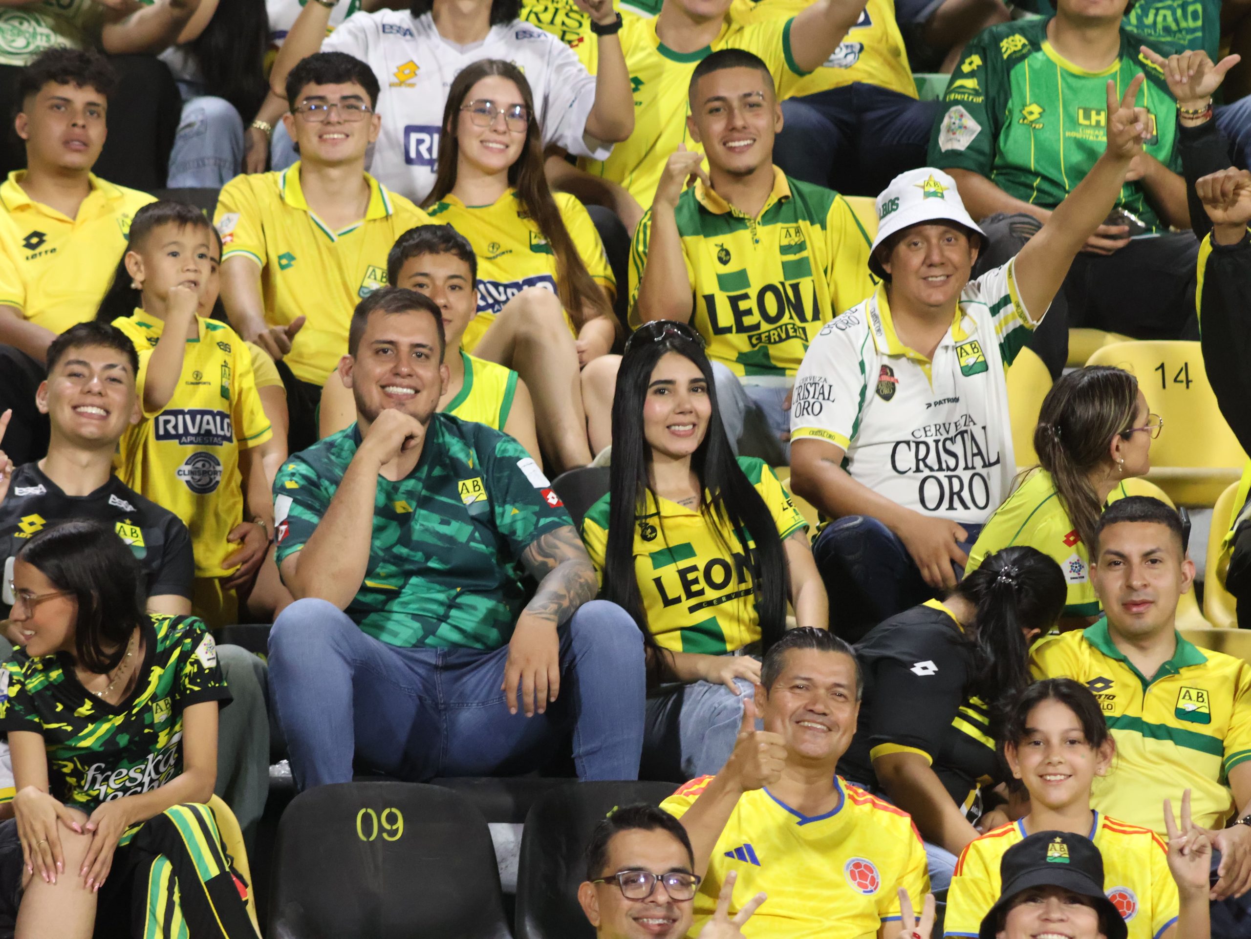 Hinchas AB vs CD (38)