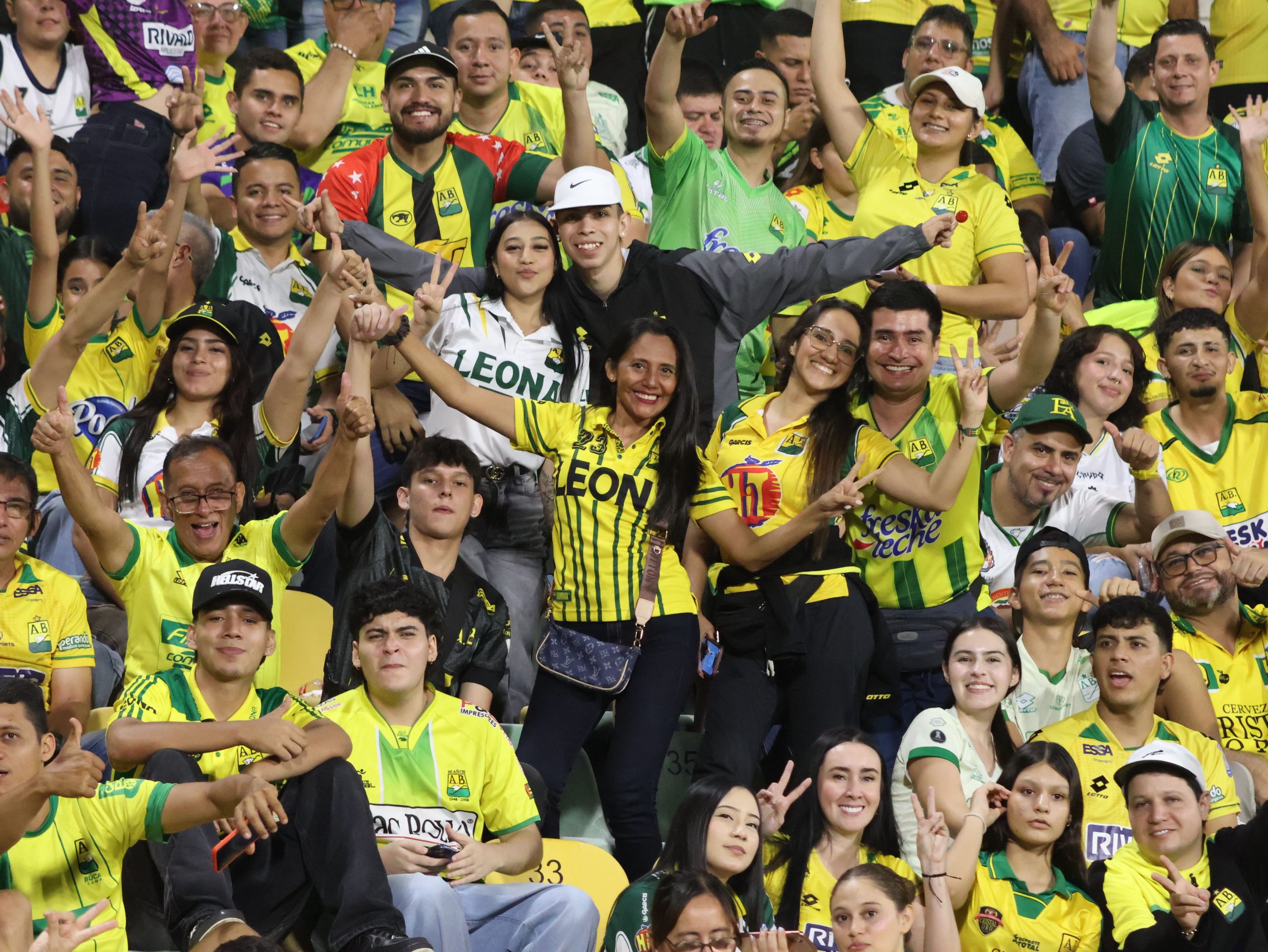 Hinchas AB vs CD (41)