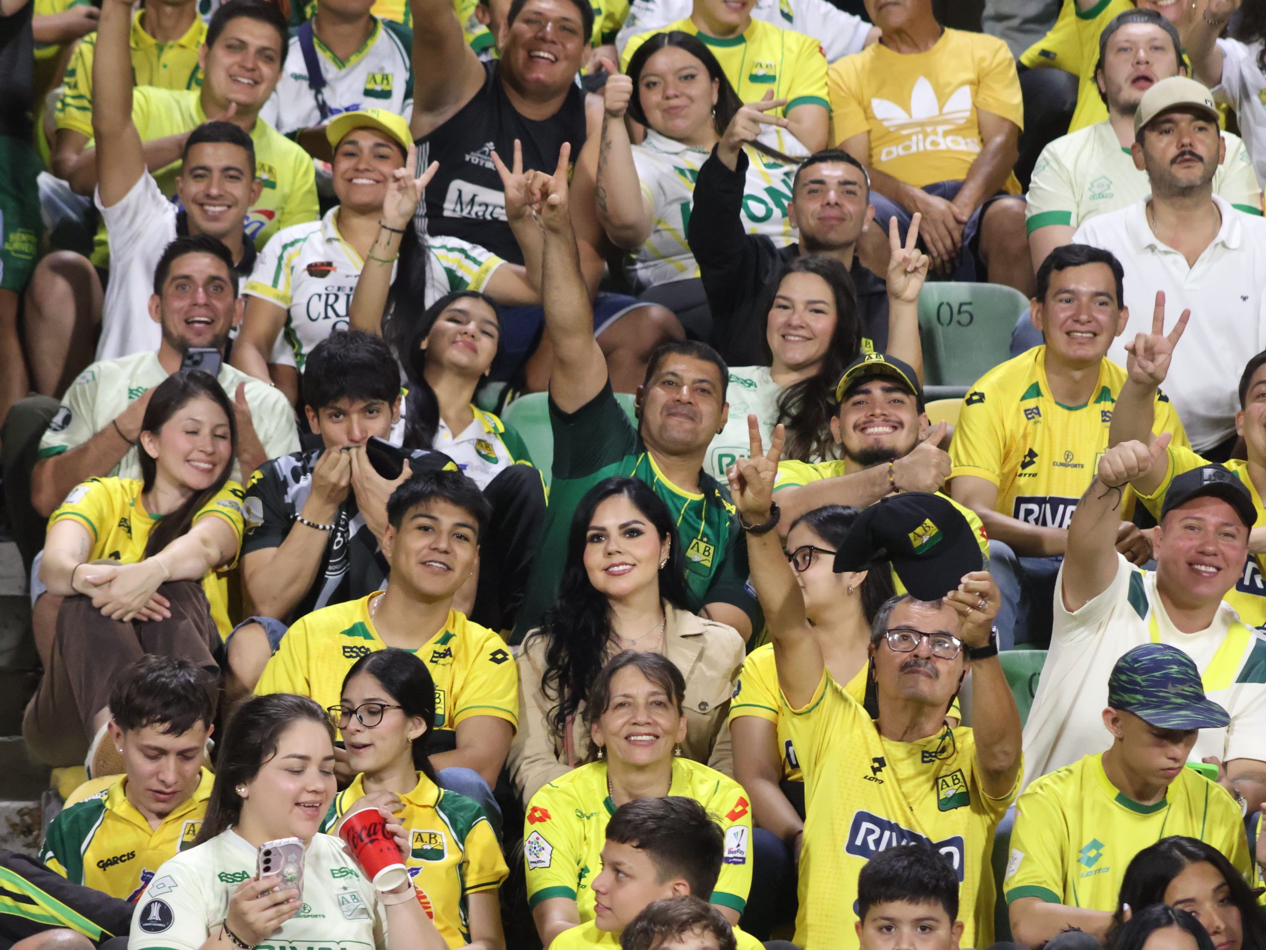 Hinchas AB vs CD (42)