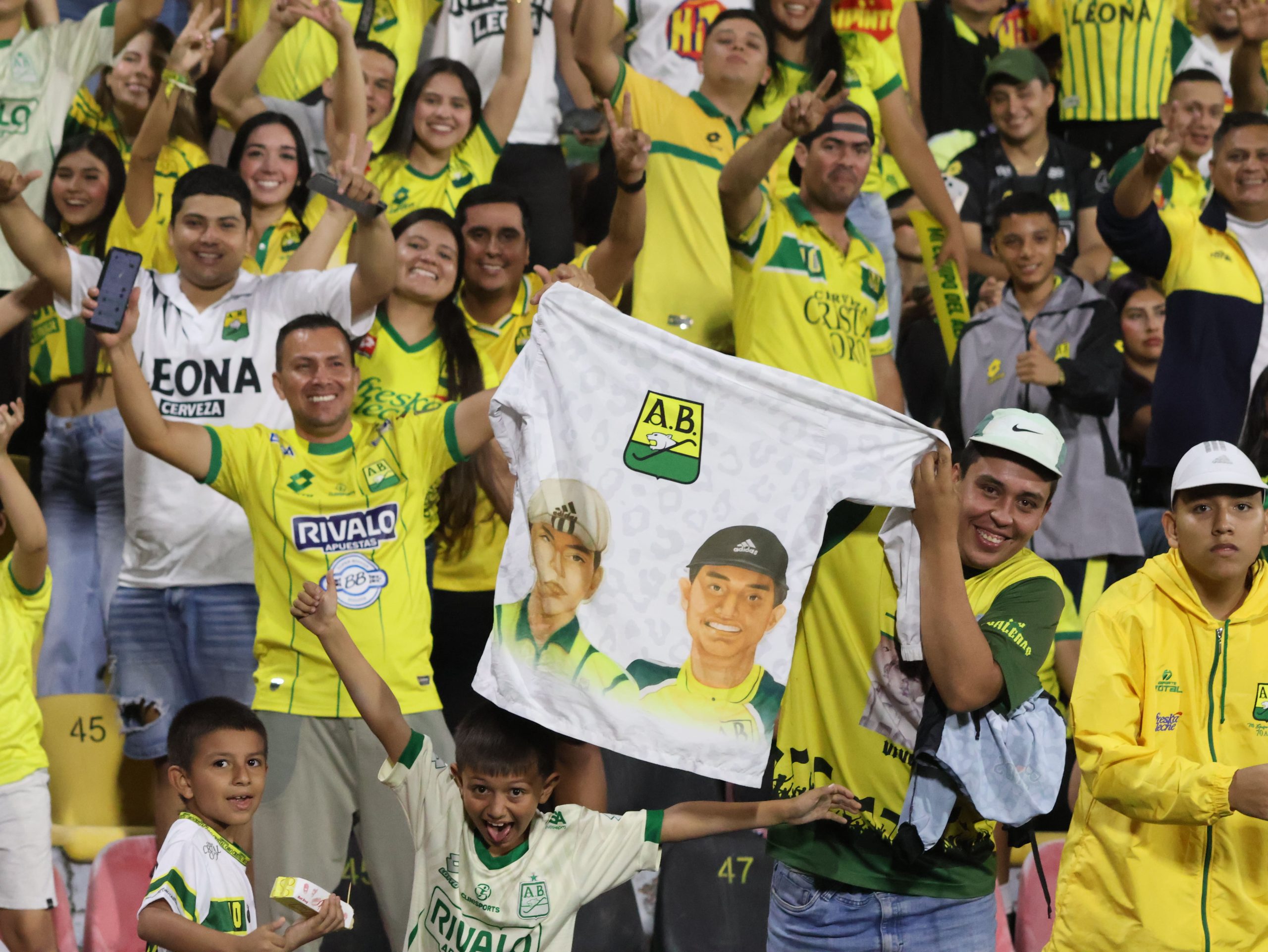 Hinchas AB vs CD (50)