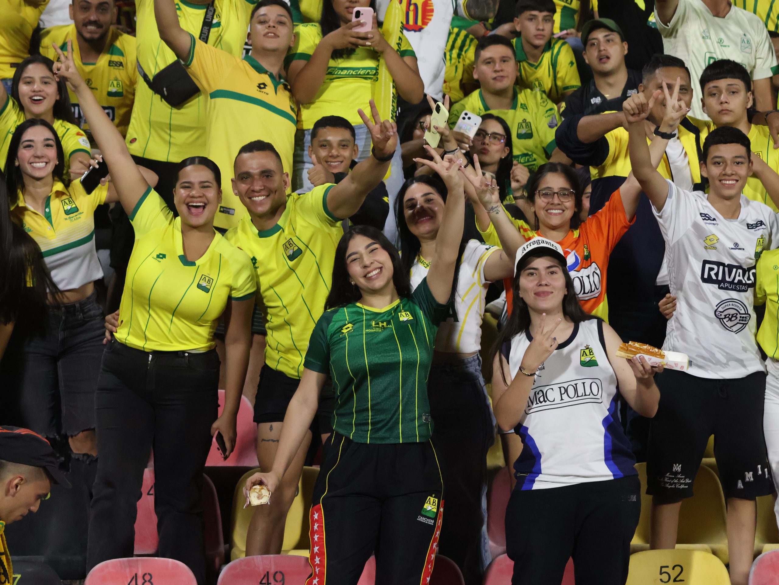 Hinchas AB vs CD (61)