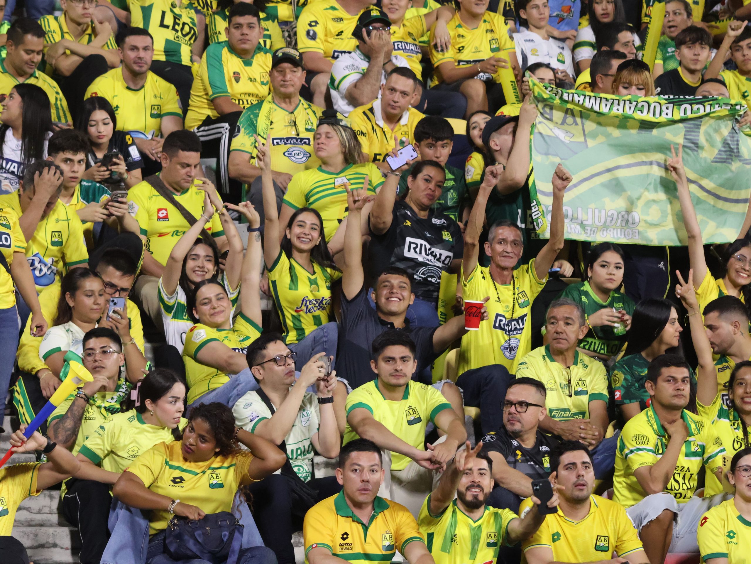 Hinchas AB vs CD (66)