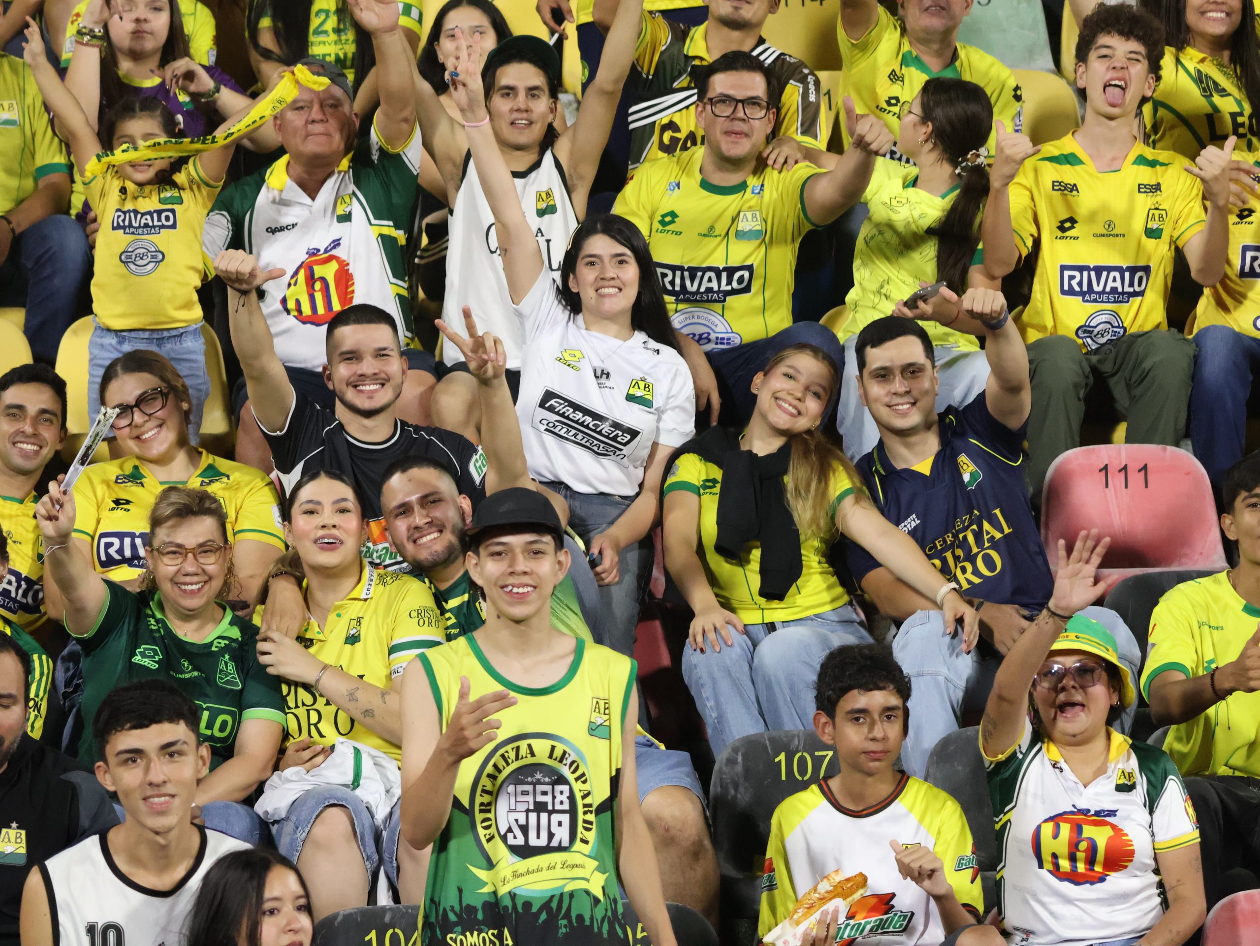 Hinchas AB vs CD (94)