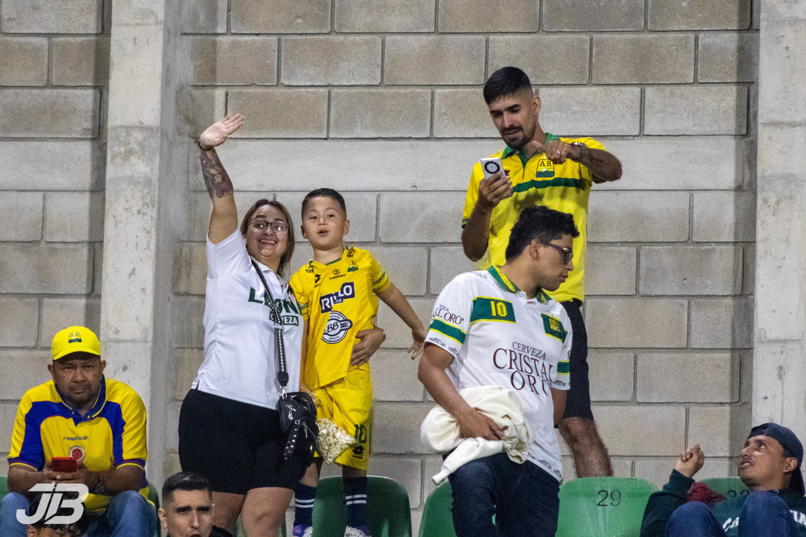 Hinchada Bucaramanga vs Aguilas Doradas (21)