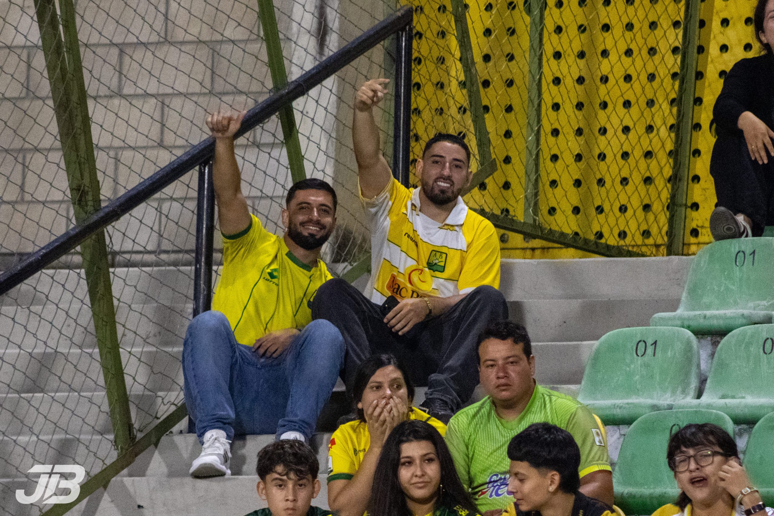 Hinchada Bucaramanga vs Aguilas Doradas (24)