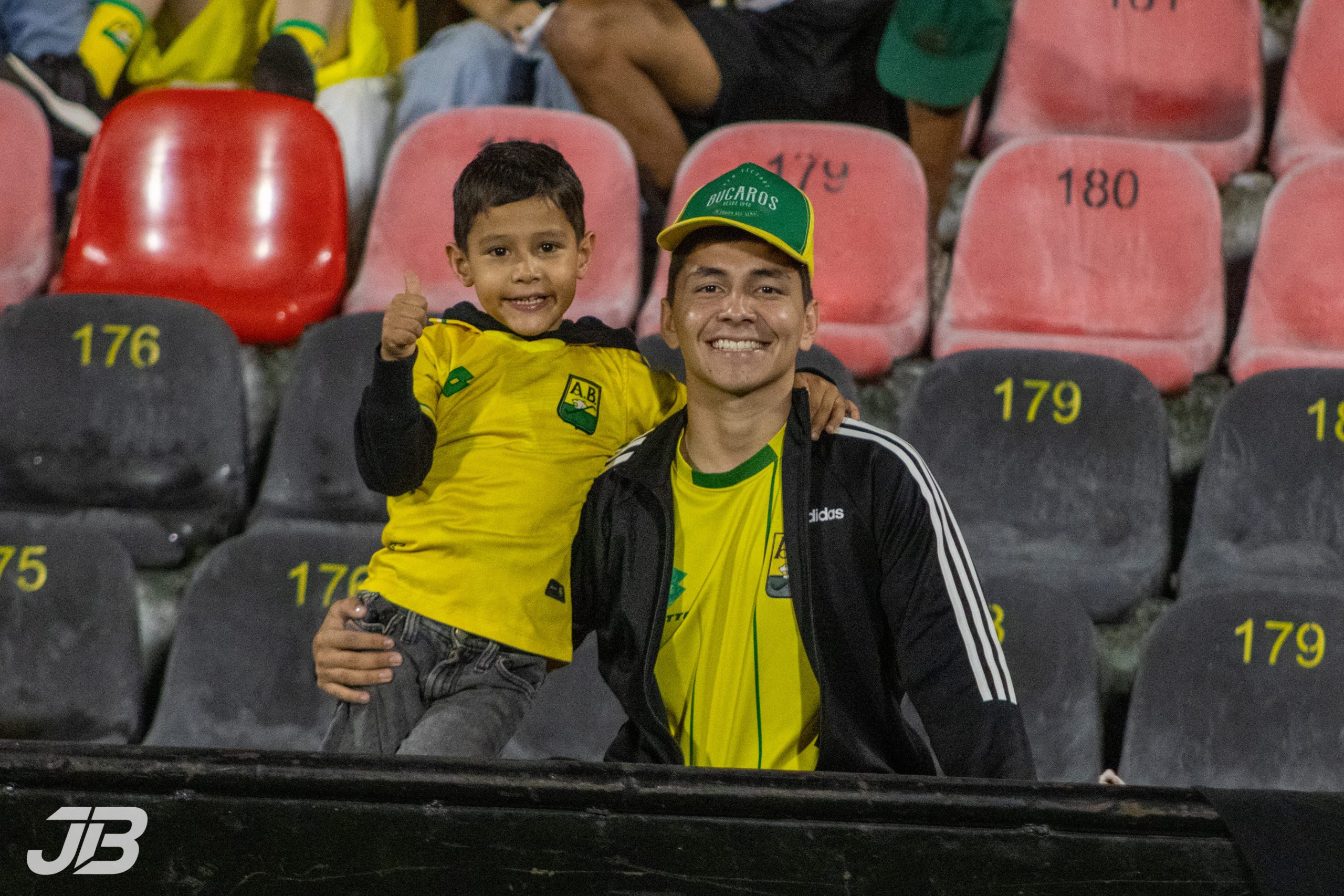 Hinchada Bucaramanga vs Aguilas Doradas (59)