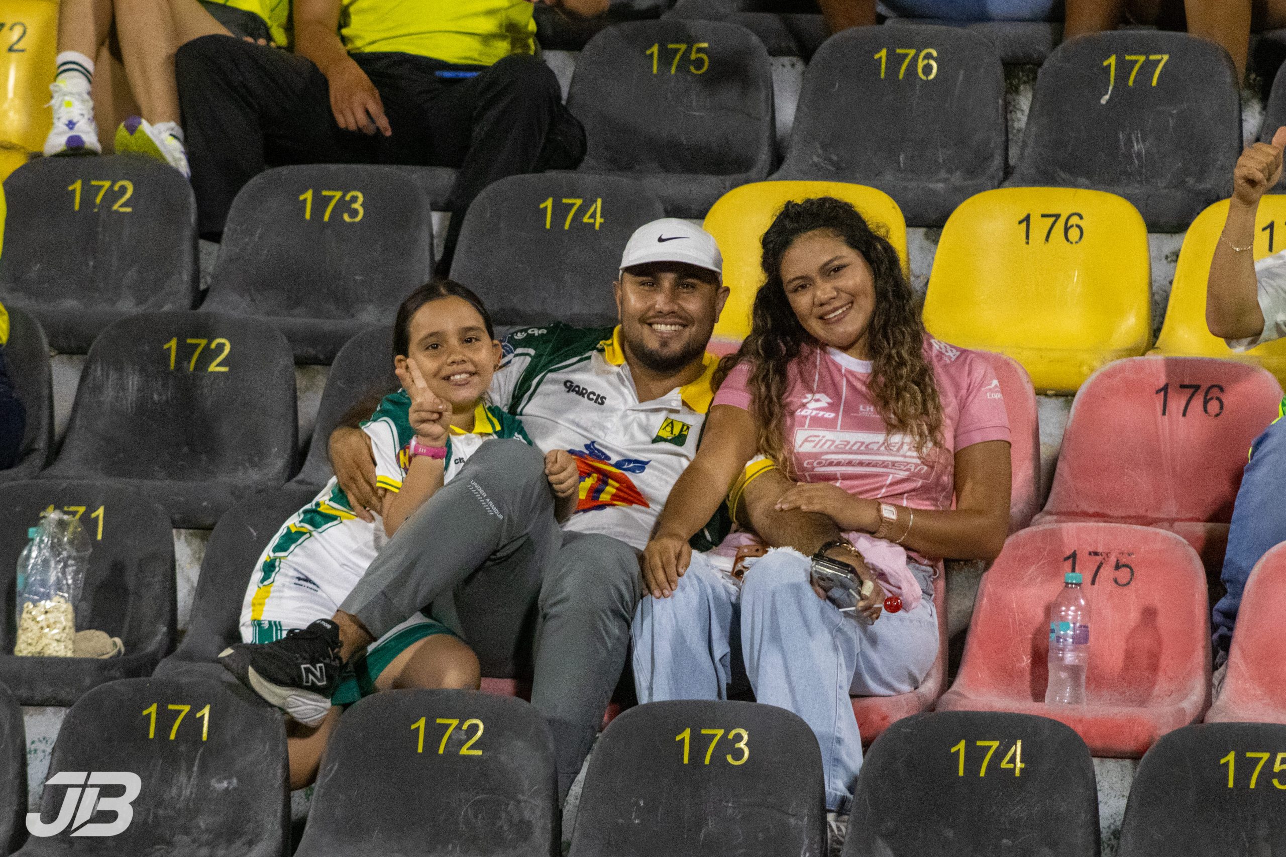 Hinchada Bucaramanga vs Aguilas Doradas (60)