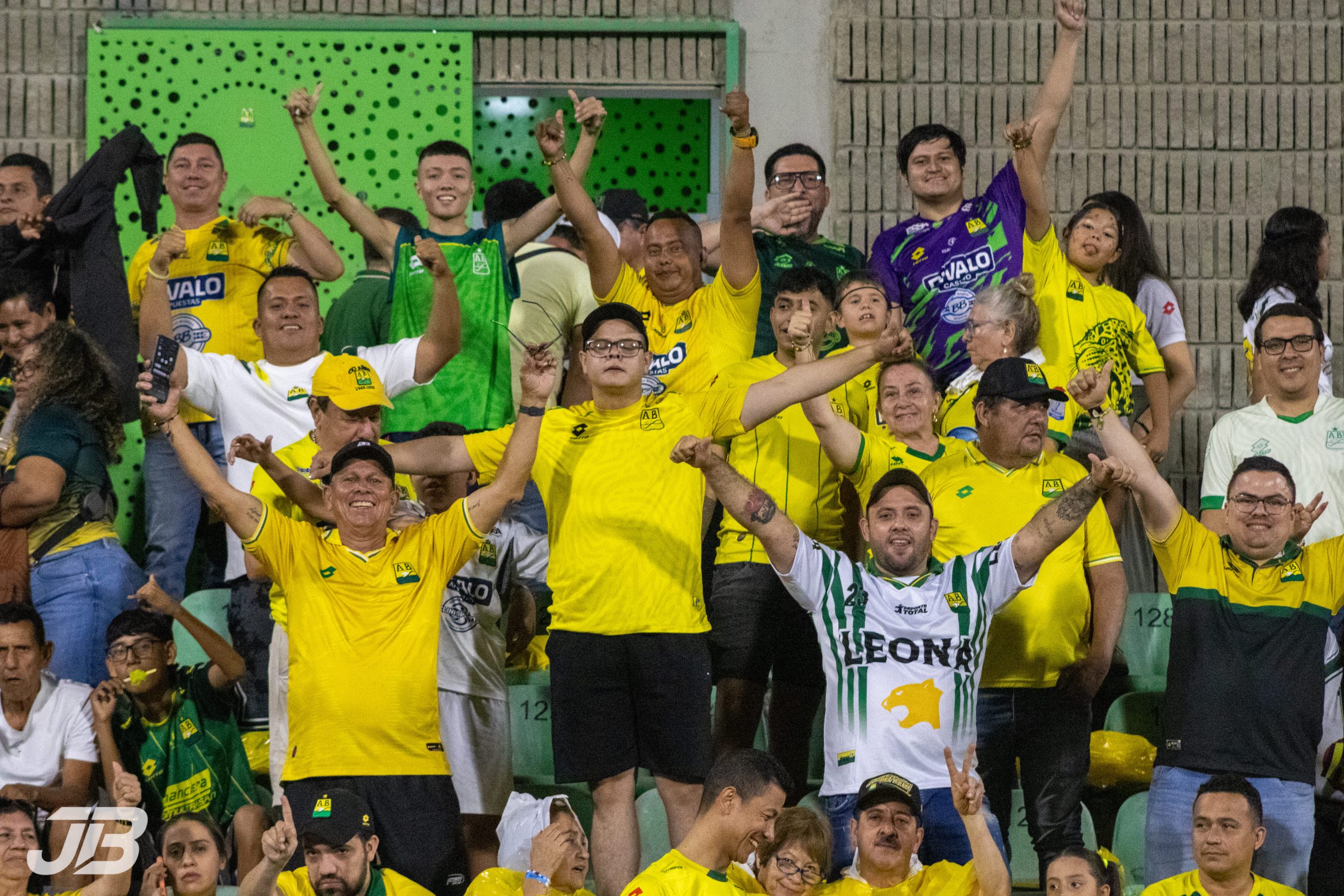 Hinchada Bucaramanga vs Aguilas Doradas (7)